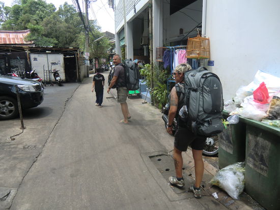 der Weg von der "Songwat Road " in die "Soi Duang"