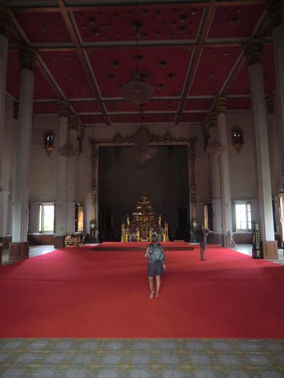 ganz schön hoch die Halle