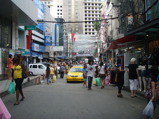der Weg zum Baiyoke Tower