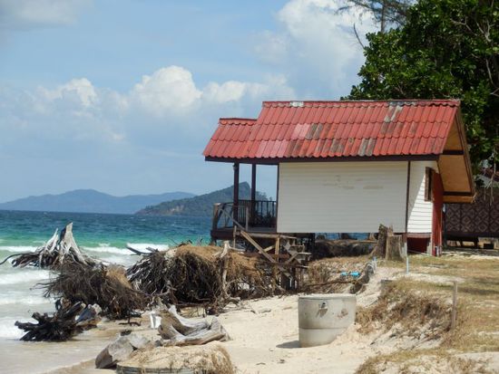 fast komplett unterspühlt