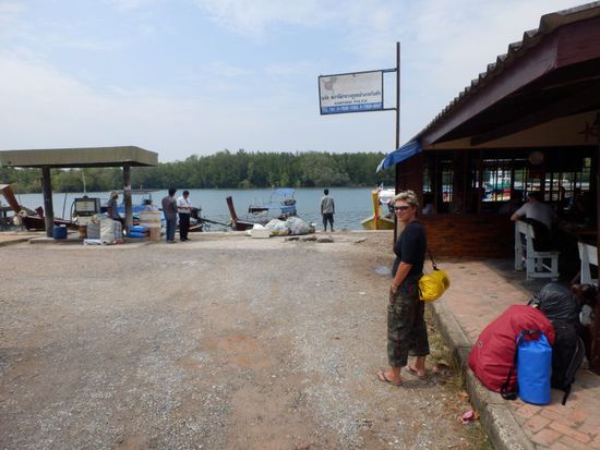 angekommen in Pak Meng