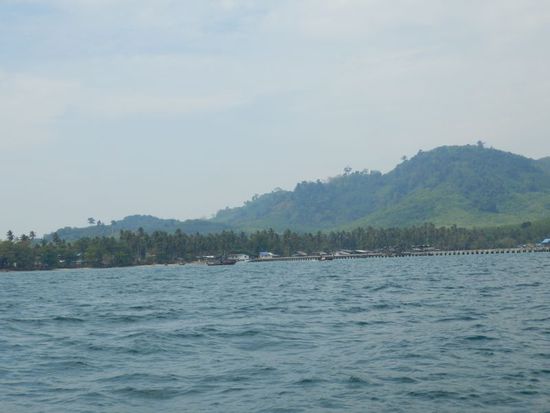 wir erreichen den elendig langen Pier