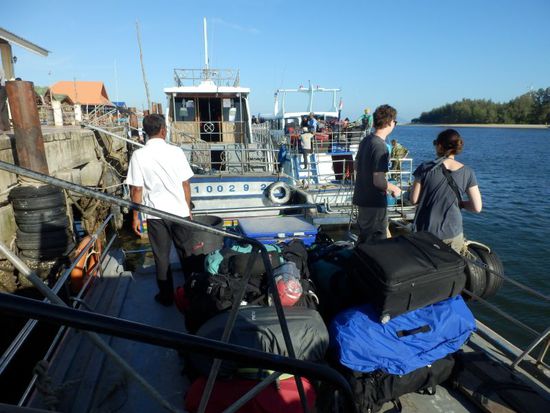 Dieses ganze Gepäck ist für Koh Jum.