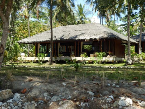 kostet hier 15.000 THB ( ca 385 Euro ) die Nacht