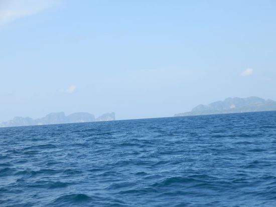 links Koh Phi Phi Le , rechts Koh Phi Phi Don