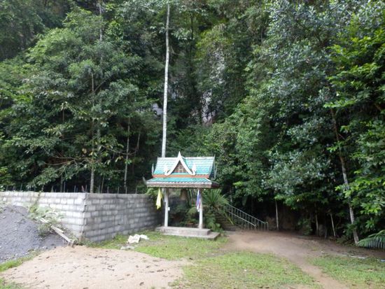 der Eingang zum Tempel