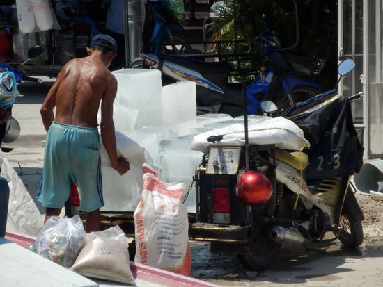 der Eismann ist auch schon da