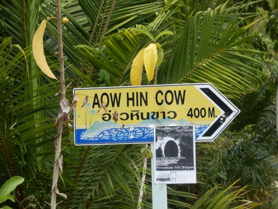 Hinweisschild an der Hauptstraße