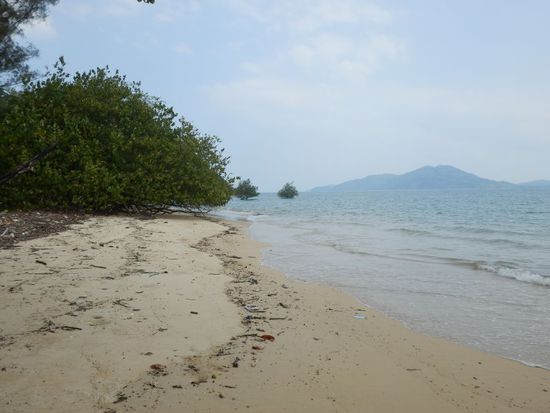 Aow-Hin-Khow auf Koh Phayam linksseitig