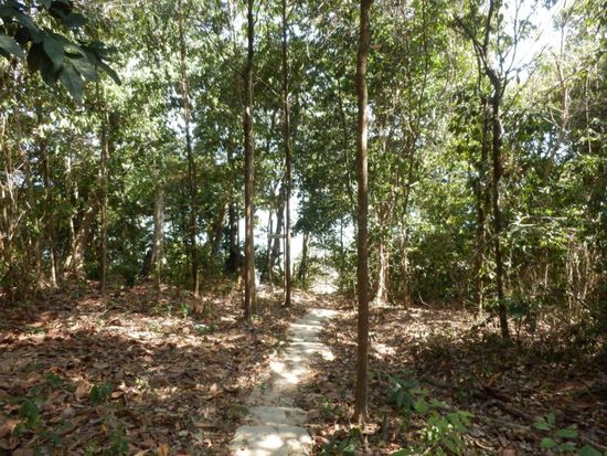 ...der wieder steil nach unten führt !!!