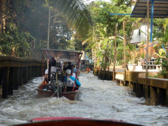 überfüllte Wasserstraße....