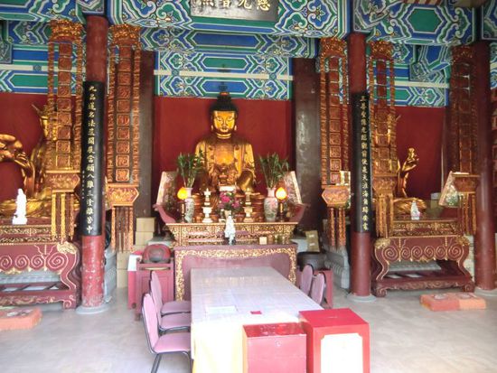 oben angekommen wieder mal Tempelfiguren