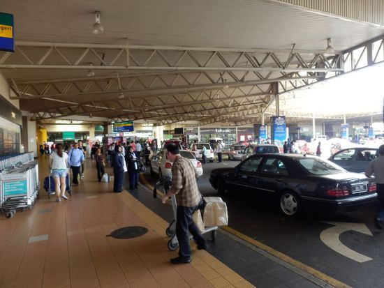 wirklich Chaos am Ankunftsterminal !!!!!