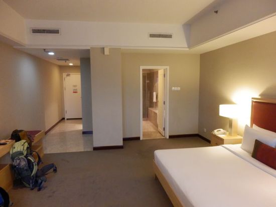 das Zimmer, die andere Richtung