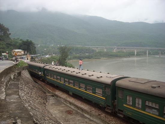 ....die Züge beim Wolkenpass können auch ohne Ticket benutzt werden...