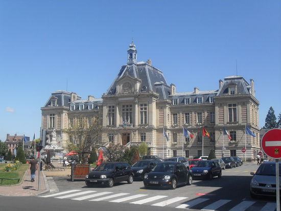 Natürlich war auch das Hôtel de Ville wieder mal ein Foto wert 
(Frankreichflaggen beachten!)