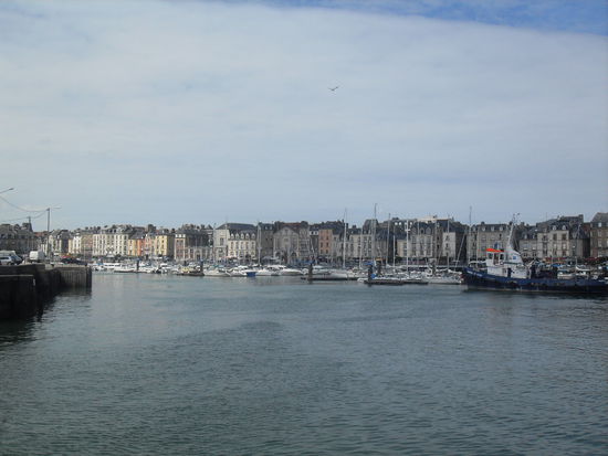 Der Hafen von Dieppe, zumindest ein bisschen erinnern die Häuser an die von Honfleur ...