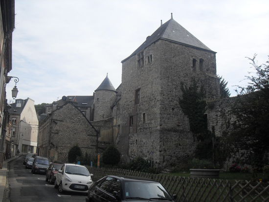 ... welche der Stadt ein einmaliges, charakteristisches Flair verleihen.