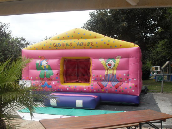 Die war richtig cool! Jaaa, durch den Eingang haben wir tatsächlich durchgepasst