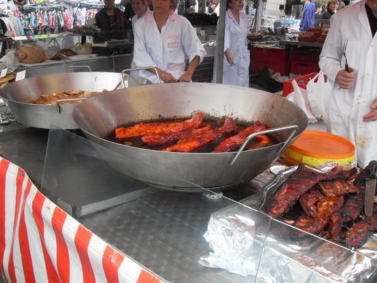 Frisch zubereitetes Fleisch!