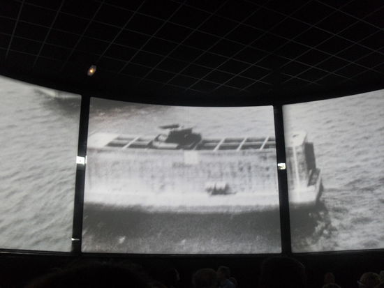 Eine Impression aus dem Kino - wie gesagt gab es solch Bilder rund um einen herum.