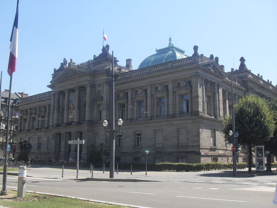 Place de la Republique bzw. umliegende Gebäude