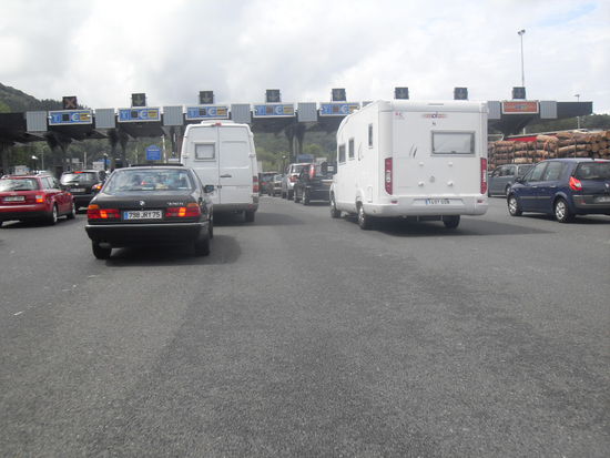 Eine der zahlreichen passierten Mautstellen