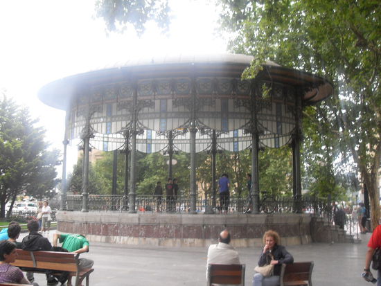 Ein Rondell und ein wunderschöner Lichteinfall