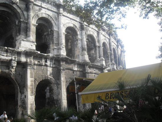 Hier ist sie, die Arena. Allen Rammsteinfans wird sie bekannt vorkommen. 