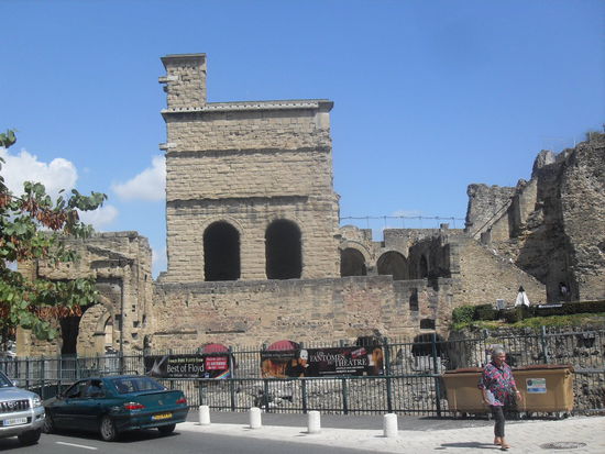 ... wie das Römische Theater,