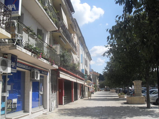 Ziemlich klein, aber unglaublich gemütlich! Hier kann man richtig schön abspannen! Und sehr sauber war es hier wieder!