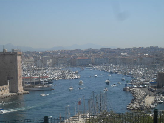 Hier liegen nur kleinere Boote, insgesamt hat Marseille 6 Häfen.