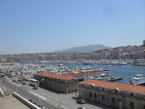 ... und das gesamte Viertel herum.