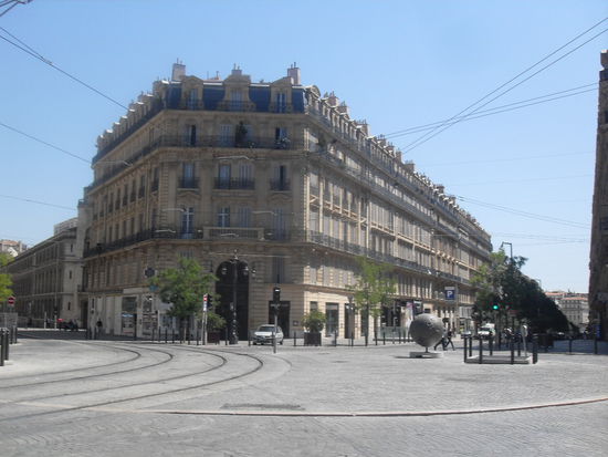 An diesem Platz erkannten wir, wo wir waren. 