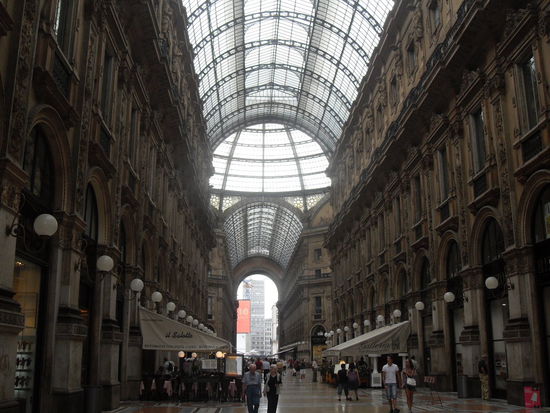 Das ist eine Art Shopping-Mall.