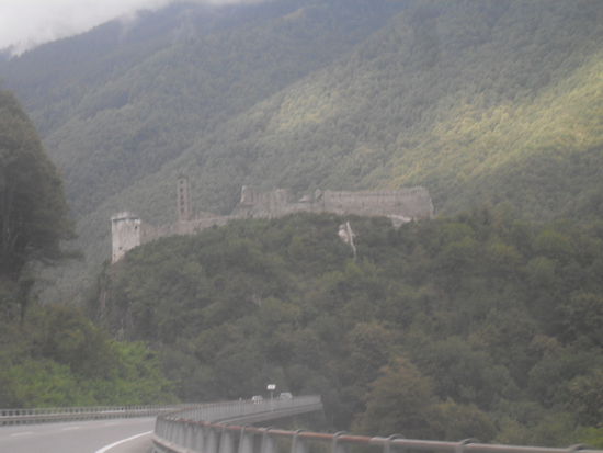 Burgen konnten wir auch bewundern.