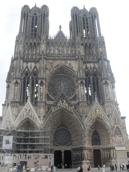 Vorderseite der Kathedrale - unglaublich beeindruckend!