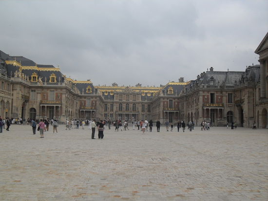 Das Schloss Versailles wie aus den Schulbüchern!