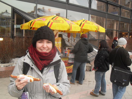 "Hot Dogs, wer will Hot Dogs?!" ~&gt; da waren wir beide doch gleich ganz vorne mit dabei!