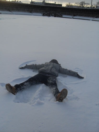 ... und Doro machte es sich als "Schneeengel" gemütlich ...