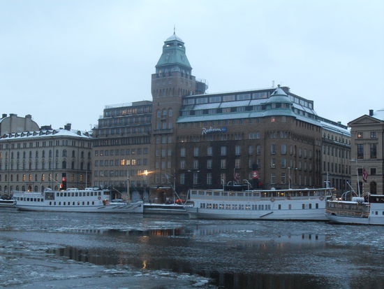 Hier - im Radisson - hätten wir natürlich lieber gewohnt ;D