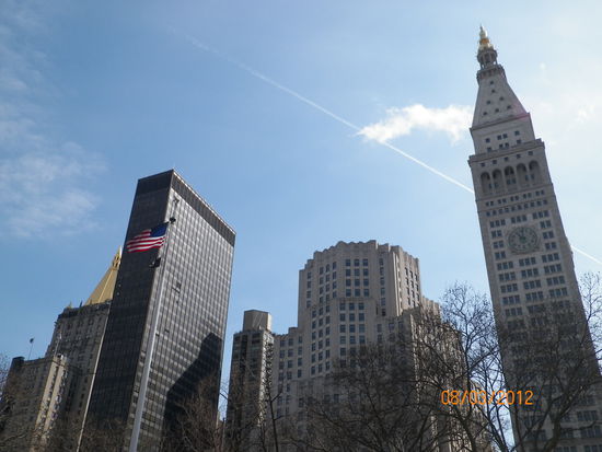 Heute stellen wir erstmal diese dämliche Datumsanzeige aus, die nervt 