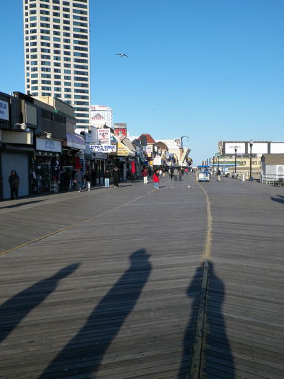 Jetzt warens nur noch unsere Schatten... man beachte den superblauen Himmel!