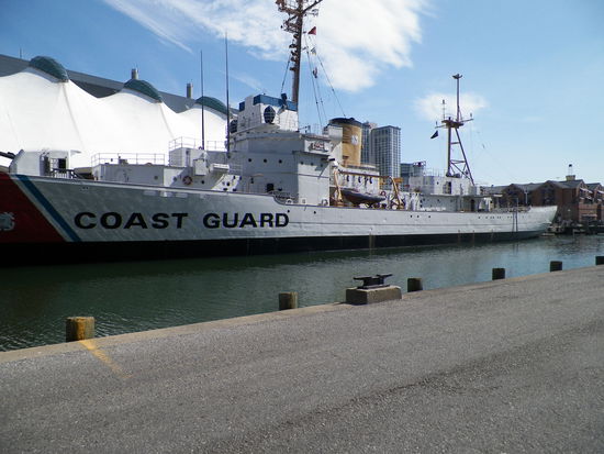 Die Coast Guard ist das einzige Schiff, das den Angriff auf Pearl Harbor überstanden hat.