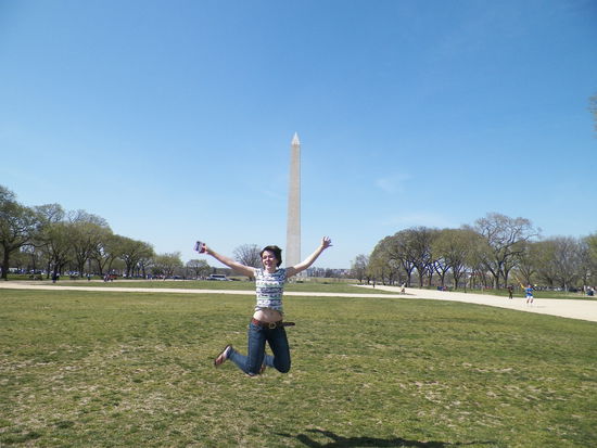 Doro auf einer der zahlreichen Grünflächen vor dem Washington Monument