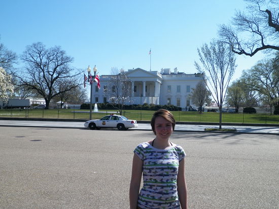Doro vor dem Weißen Haus.