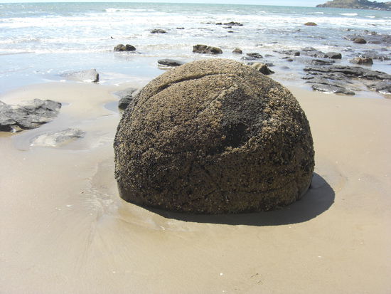Moeraki Boulders