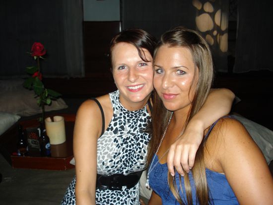 Violetta und Stephanie aus Deutschland...