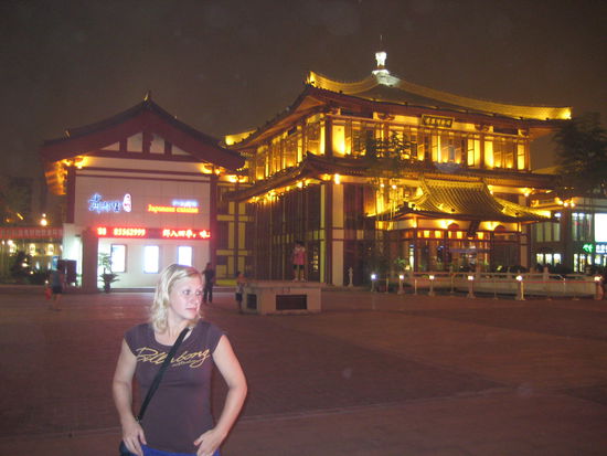 Food-Court in unserem mega stylischen Viertel.
