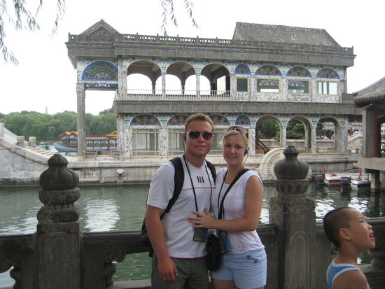 Das weltberuehmte Marmorschiff des Sommerpalastes&amp;#12290;